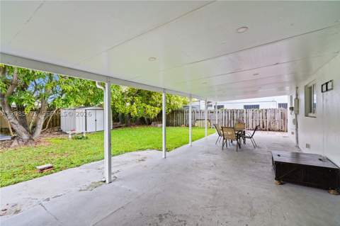 19900 SW 114th Ave, Miami FL - photo 20 of 38