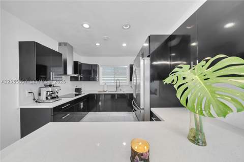 9365 SW 44th St, Miami FL - photo 7 of 50