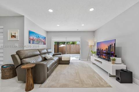 14265 SW 97th Ter, Miami FL - photo 11 of 48