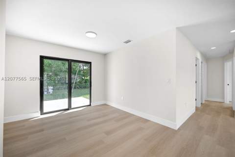 2470 NW 179th St, Miami Gardens FL - photo 10 of 41