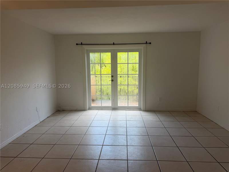 2 bedroom Condominium at 10903 N Kendall Dr 229, Castle Apts Condo, Miami — photo 3