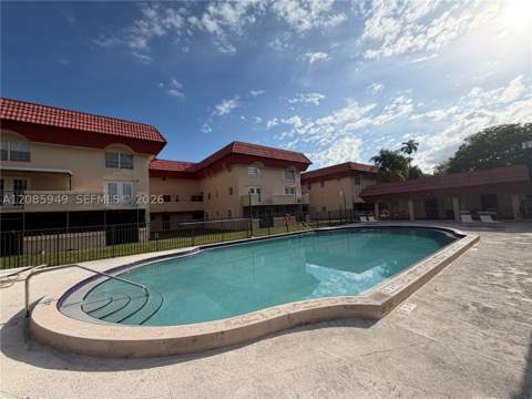 10903 N Kendall Dr 229, Miami FL - photo 9 of 19