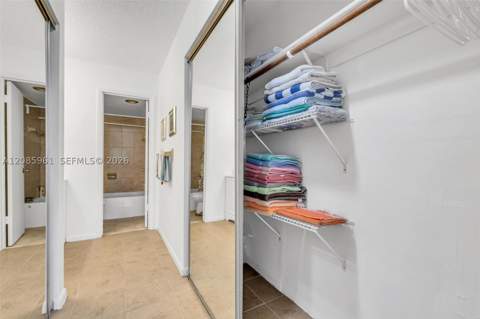 200 178th Dr 409, Sunny Isles Beach FL - photo 14 of 31