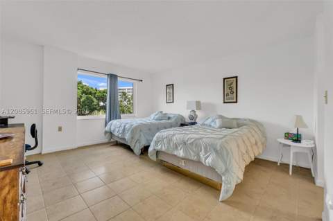 200 178th Dr 409, Sunny Isles Beach FL - photo 18 of 31