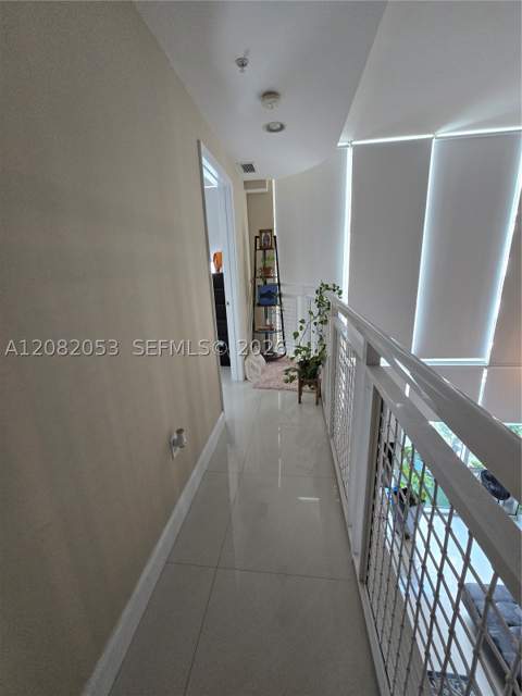 244 Biscayne Blvd 652, Miami FL - photo 15 of 19
