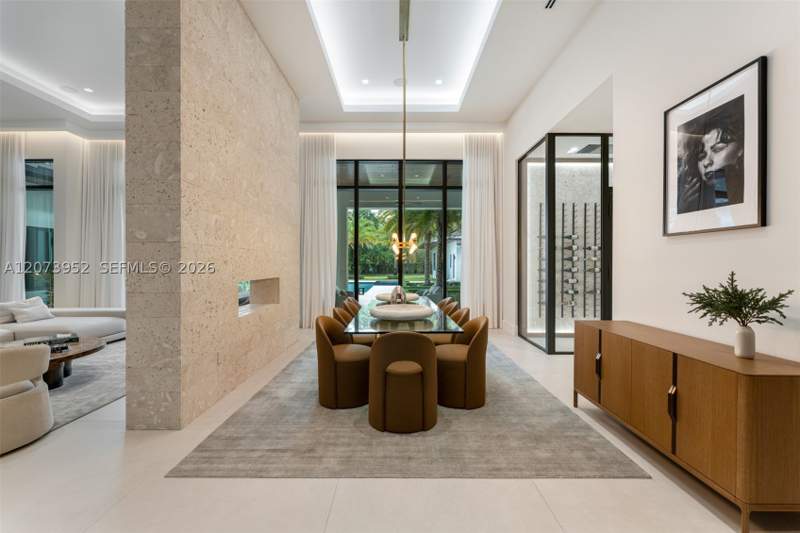 7 bedroom SingleFamilyResidence at 10860 SW 67th Ct, Helms Country Estates Re-, Pinecrest — photo 3