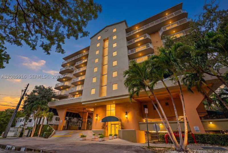 2 bedroom Condominium at 1650 Coral Way 607, Marbella Condo, Miami — photo 4