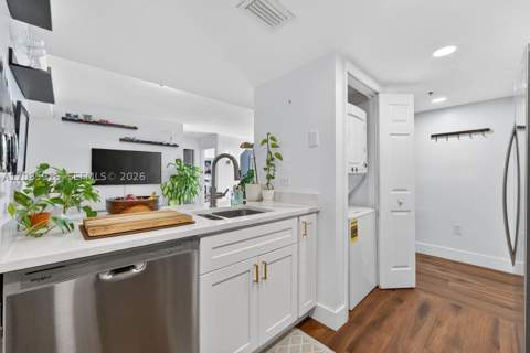 1650 Coral Way 607, Miami FL - photo 9 of 21