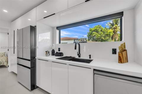 14215 Jackson St, Miami FL - photo 17 of 65