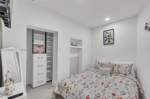 14215 Jackson St, Miami FL - photo 21 of 65