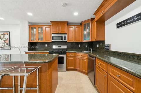 10350 SW 136th Ct, Miami FL - photo 10 of 37