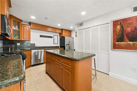 10350 SW 136th Ct, Miami FL - photo 9 of 37