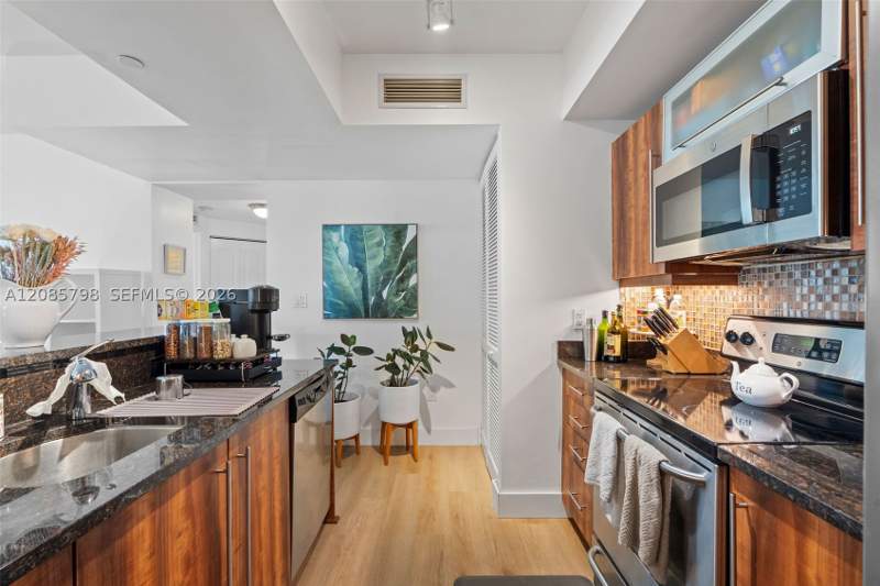 2 bedroom Condominium at 7350 SW 89th St 1110S, Toscano Condo, Miami — photo 5