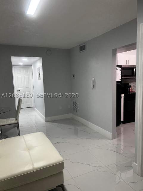 6620 W 2nd Ct 103, Hialeah FL - photo 9 of 16