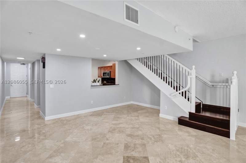 3 bedroom Condominium at 7564 SW 102nd St 211, The Reserve Of Pinecrest, Pinecrest — photo 2