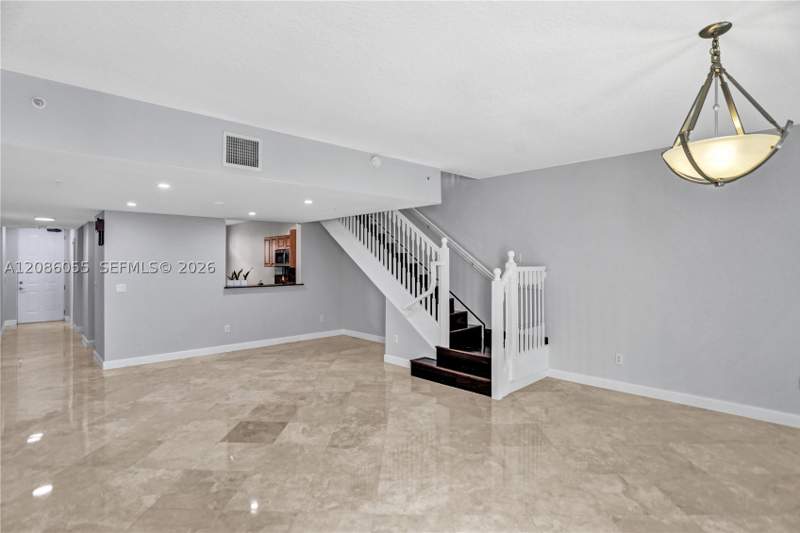 3 bedroom Condominium at 7564 SW 102nd St 211, The Reserve Of Pinecrest, Pinecrest — photo 3