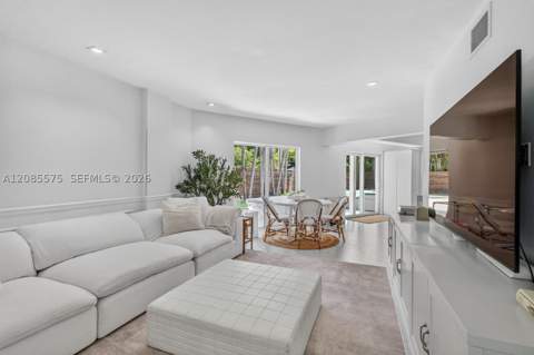 755 Curtiswood Dr, Key Biscayne FL - photo 18 of 41
