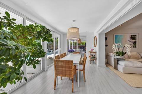 755 Curtiswood Dr, Key Biscayne FL - photo 9 of 41