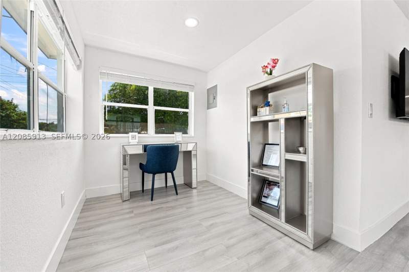 3 bedroom SingleFamilyResidence at 7026 NW 21st Ave, Para Villa Heights, Miami — photo 4