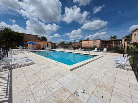 7110 Fairway Dr L12, Miami Lakes FL - photo 11 of 55