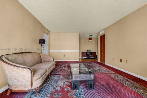 7110 Fairway Dr L12, Miami Lakes FL - photo 23 of 55
