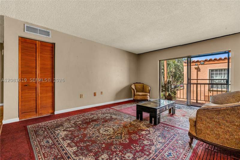 1 bedroom Condominium at 7110 Fairway Dr L12, Cypress Village Condo, Miami Lakes — photo 4