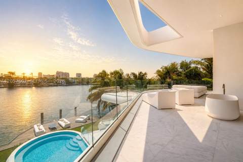 503 E Dilido Dr, Miami Beach FL - photo 13 of 32