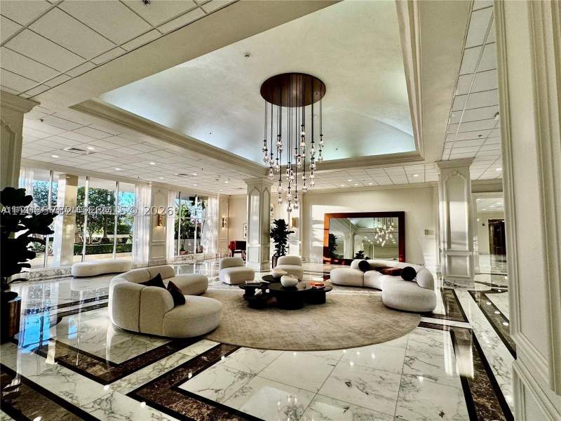 2 bedroom Condominium at 5600 E Collins Ave 5B, 5600 Condo, Miami Beach — photo 2