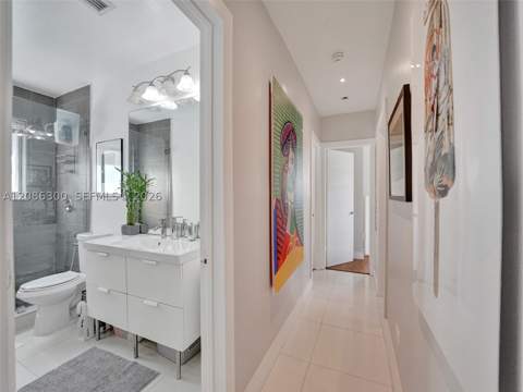 12015 NE 7th Ave, Biscayne Park FL - photo 11 of 66