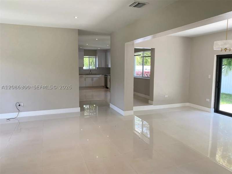 3 bedroom SingleFamilyResidence at 12015 NE 7th Ave, Griffing Biscayne Park Es, Biscayne Park — photo 4