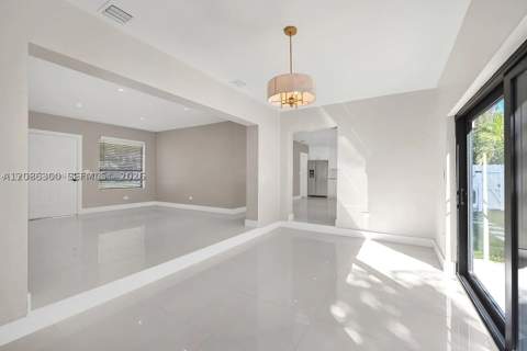 12015 NE 7th Ave, Biscayne Park FL - photo 8 of 66