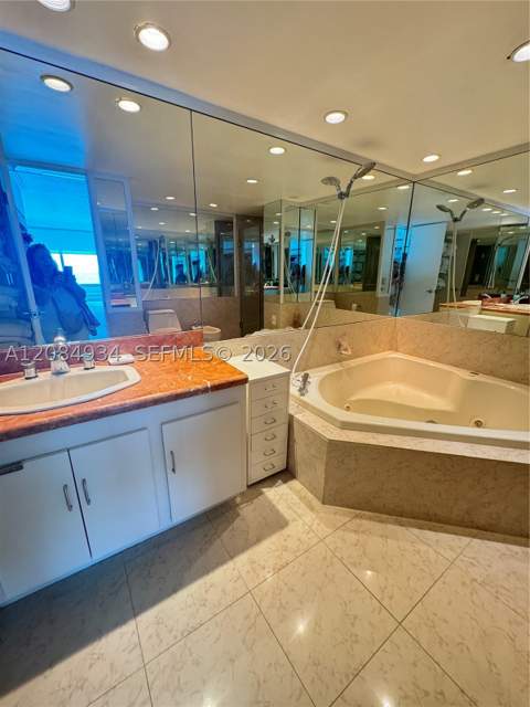 7135 SE Collins Ave 1806, Miami Beach FL - photo 16 of 23
