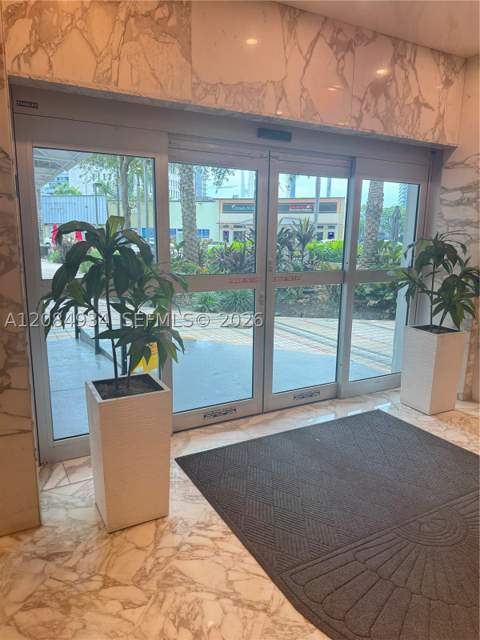 7135 SE Collins Ave 1806, Miami Beach FL - photo 20 of 23