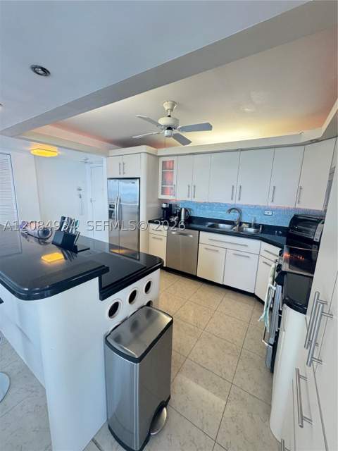 7135 SE Collins Ave 1806, Miami Beach FL - photo 7 of 23