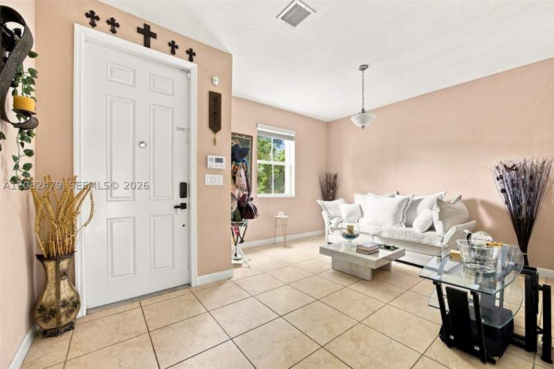 4 bedroom SingleFamilyResidence at 2300 NE 3rd Ct, Atlantis At Oasis, Homestead — photo 3