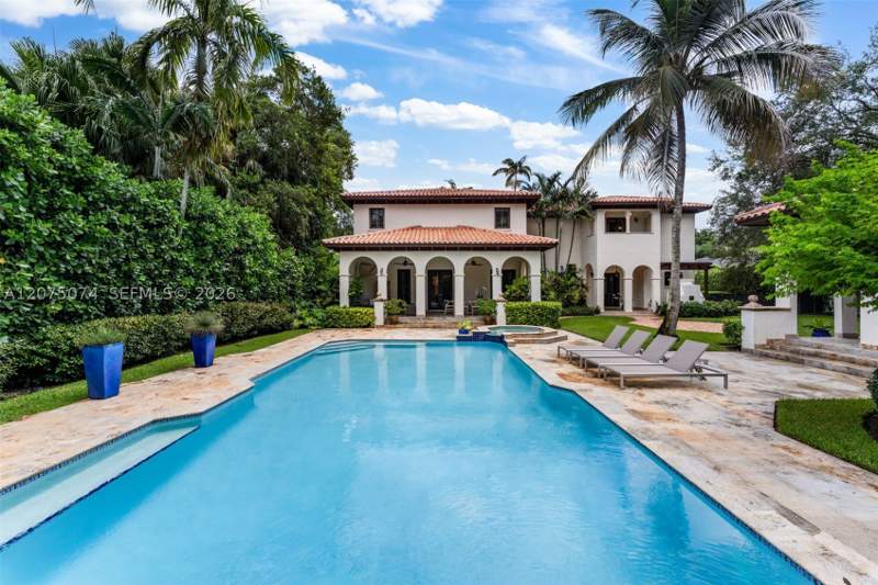 7 bedroom SingleFamilyResidence at 8800 SW 57th Ave, Felix Court Resub, Pinecrest — photo 2