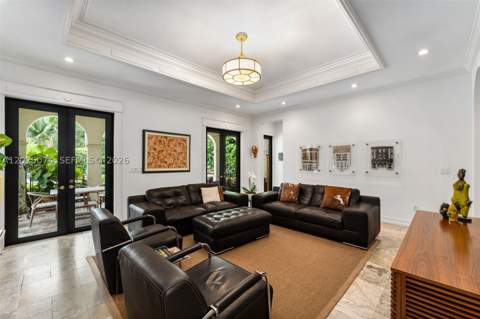 8800 SW 57th Ave, Pinecrest FL - photo 9 of 27