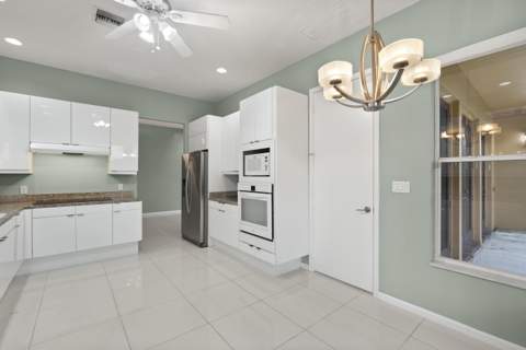 3728 NE 208th Terrace, Aventura FL - photo 15 of 52