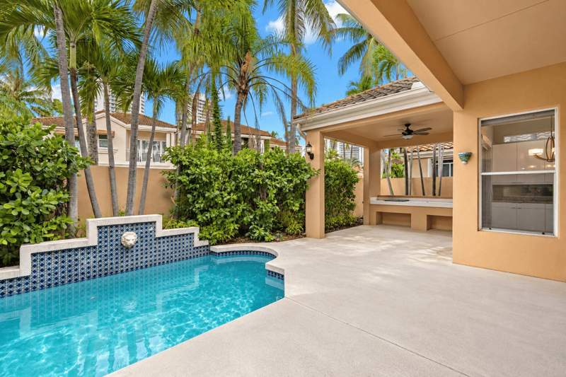 3 bedroom SingleFamilyResidence at 3728 NE 208th Terrace, Island Way, Aventura — photo 3