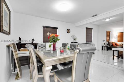 9460 NW 35th Ct, Miami FL - photo 23 of 48