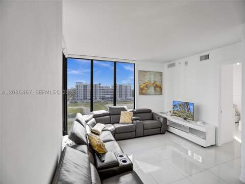 5252 NW 85th Ave 401, Doral FL - photo 10 of 53