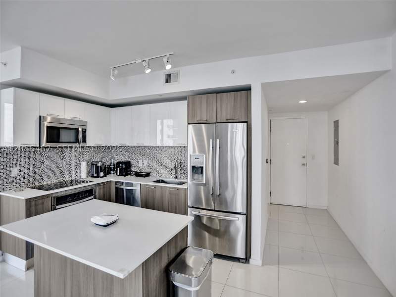 2 bedroom Condominium at 5252 NW 85th Ave 401, 5252 Paseo Condo, Doral — photo 2