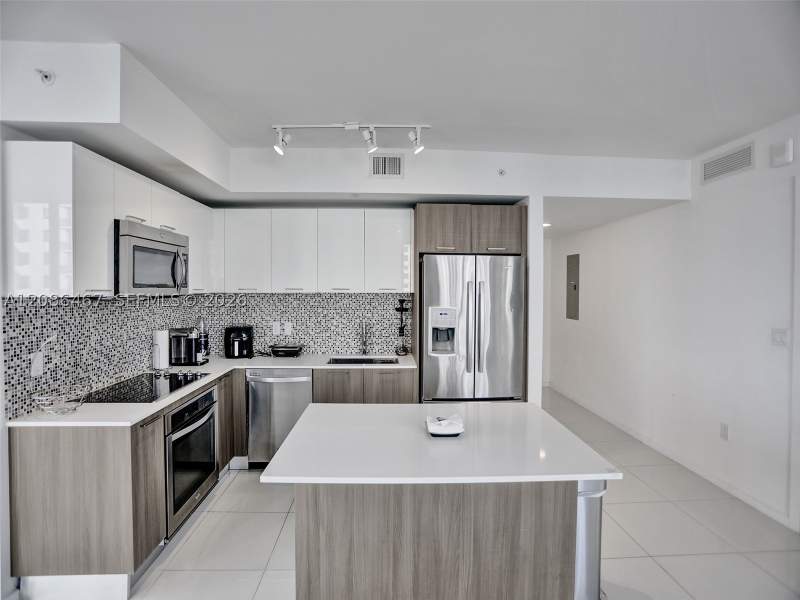 2 bedroom Condominium at 5252 NW 85th Ave 401, 5252 Paseo Condo, Doral — photo 3