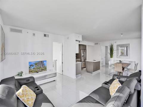 5252 NW 85th Ave 401, Doral FL - photo 9 of 53