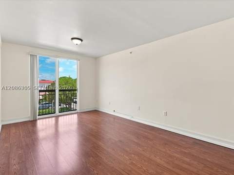 2501 SW Douglas Rd 202, Miami FL - photo 11 of 32
