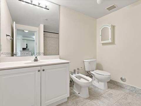 2501 SW Douglas Rd 202, Miami FL - photo 13 of 32