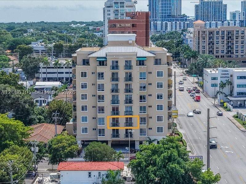1 bedroom Condominium at 2501 SW Douglas Rd 202, Douglas Place Condo, Miami — photo 4