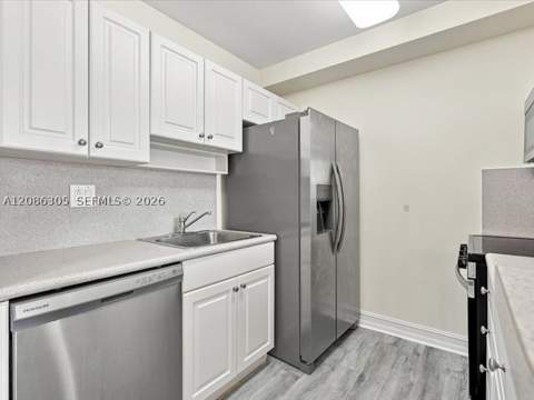 2501 SW Douglas Rd 202, Miami FL - photo 6 of 32