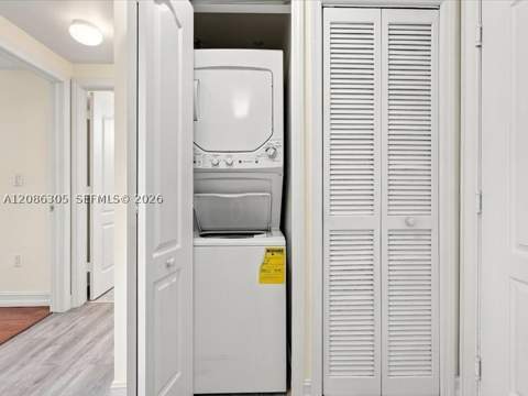 2501 SW Douglas Rd 202, Miami FL - photo 9 of 32
