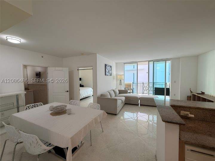 2 bedroom Condominium at 17555 Atlantic Blvd 1103, King David Of Sunny Isles, Sunny Isles Beach — photo 2